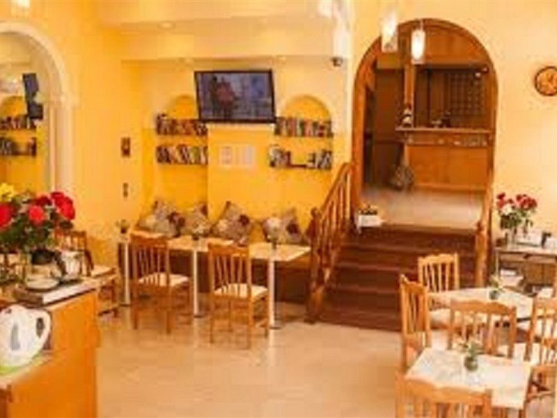 Bella Vista Beach Hotel And Studios Benitses  Luaran gambar